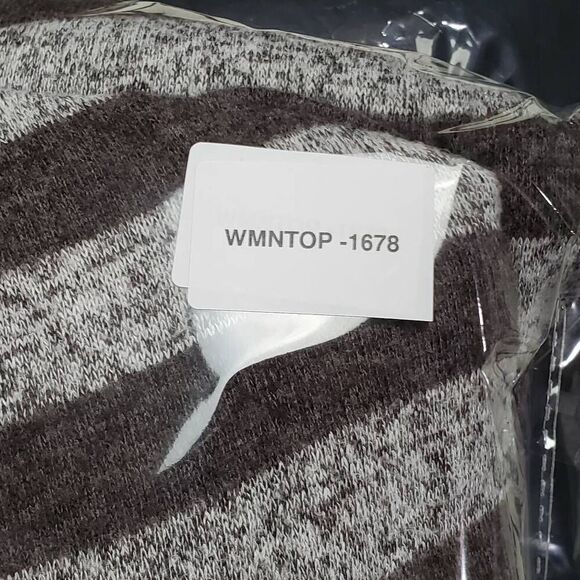 Jack by BB Dakota Medium Sweater - Picture 7 of 7